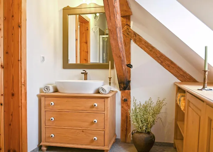 2 Bedroom Stunning In Appartamento Mozirje